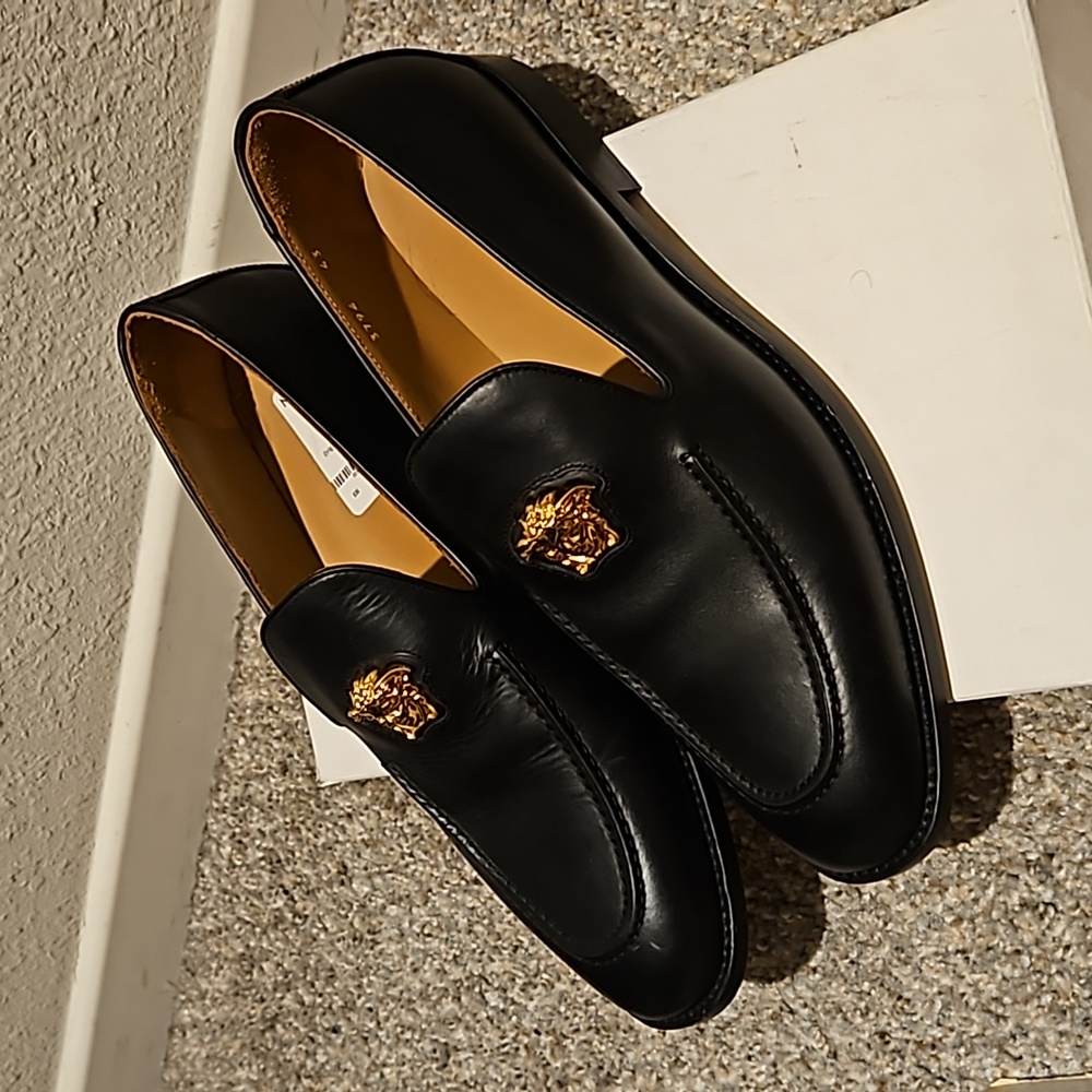 Versace 👞 - Picture 8 of 8
